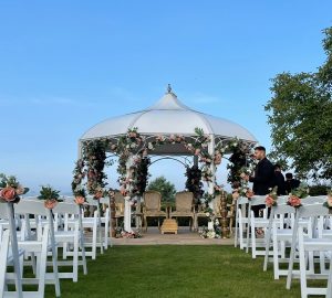 Top Tips for Organising an Outdoor Wedding